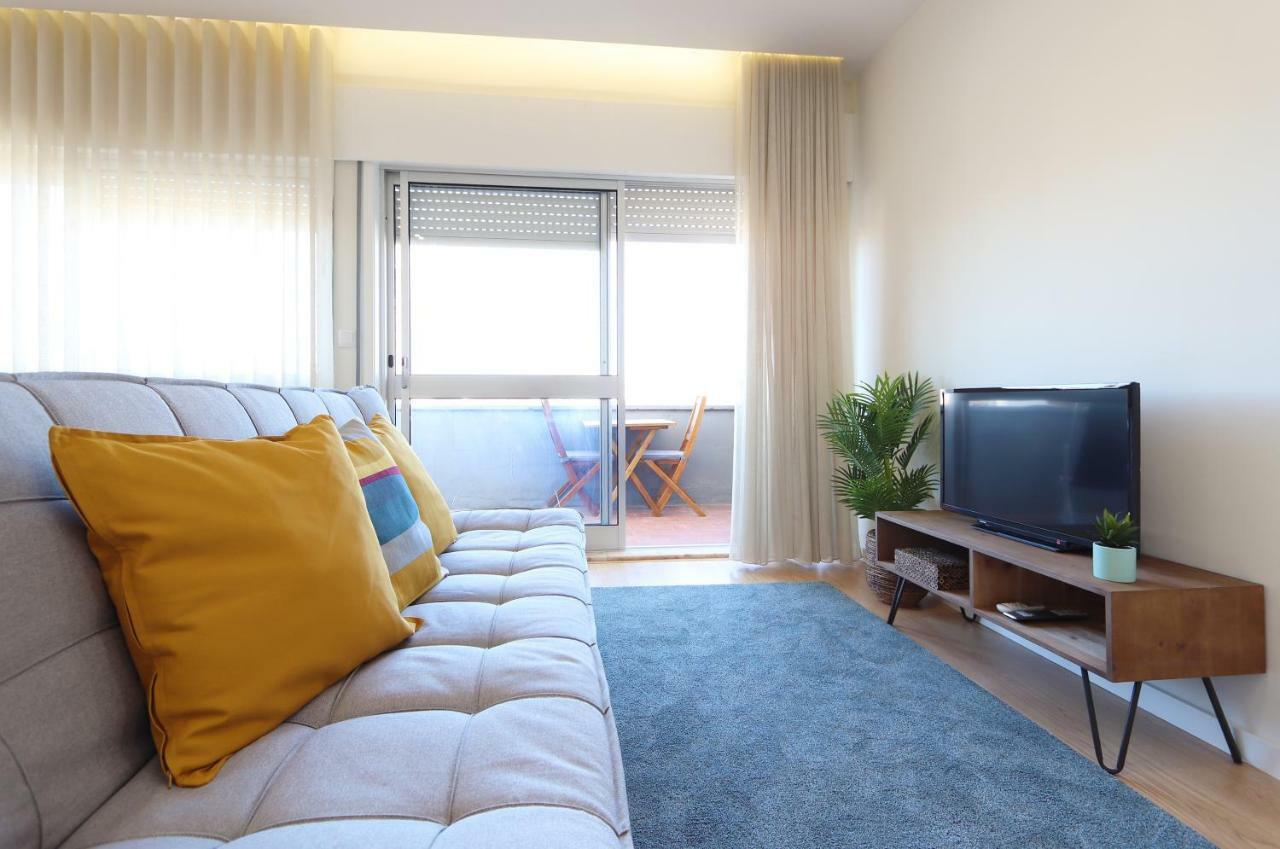 Ferienwohnung Hm - Living Batalha Square 1 Porto Exterior foto